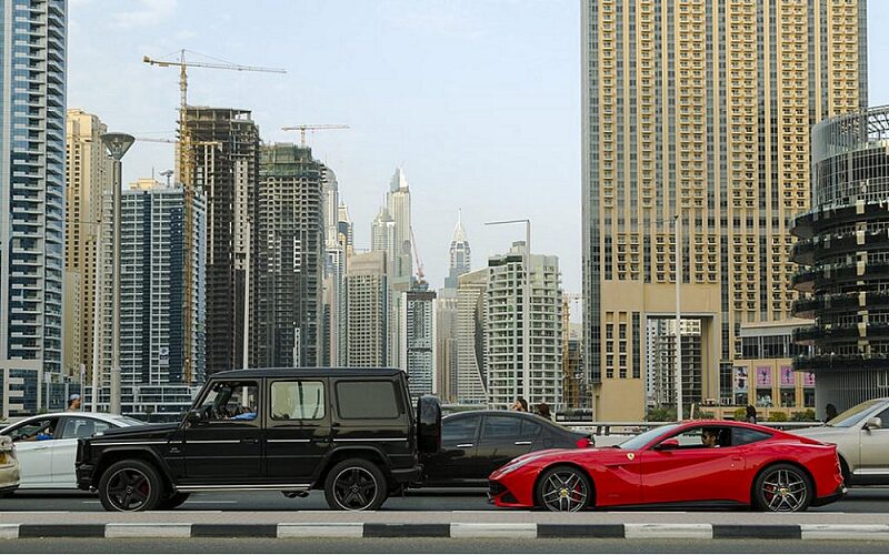 Tips for avoiding heavy traffic on the roads of Dubai