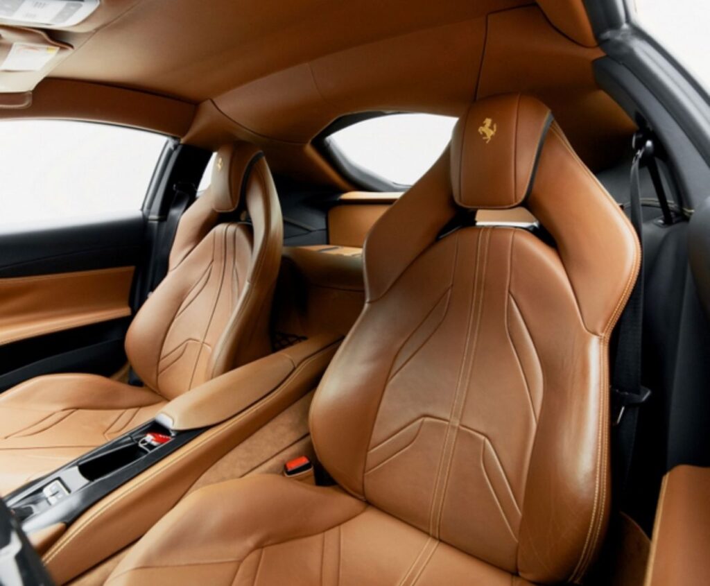  Ferrari 812 Superfast Rental Dubai 