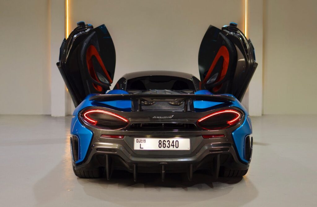 McLaren GT rent a car Dubai